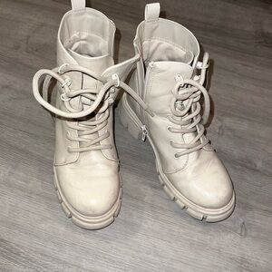 Tan color girls boots